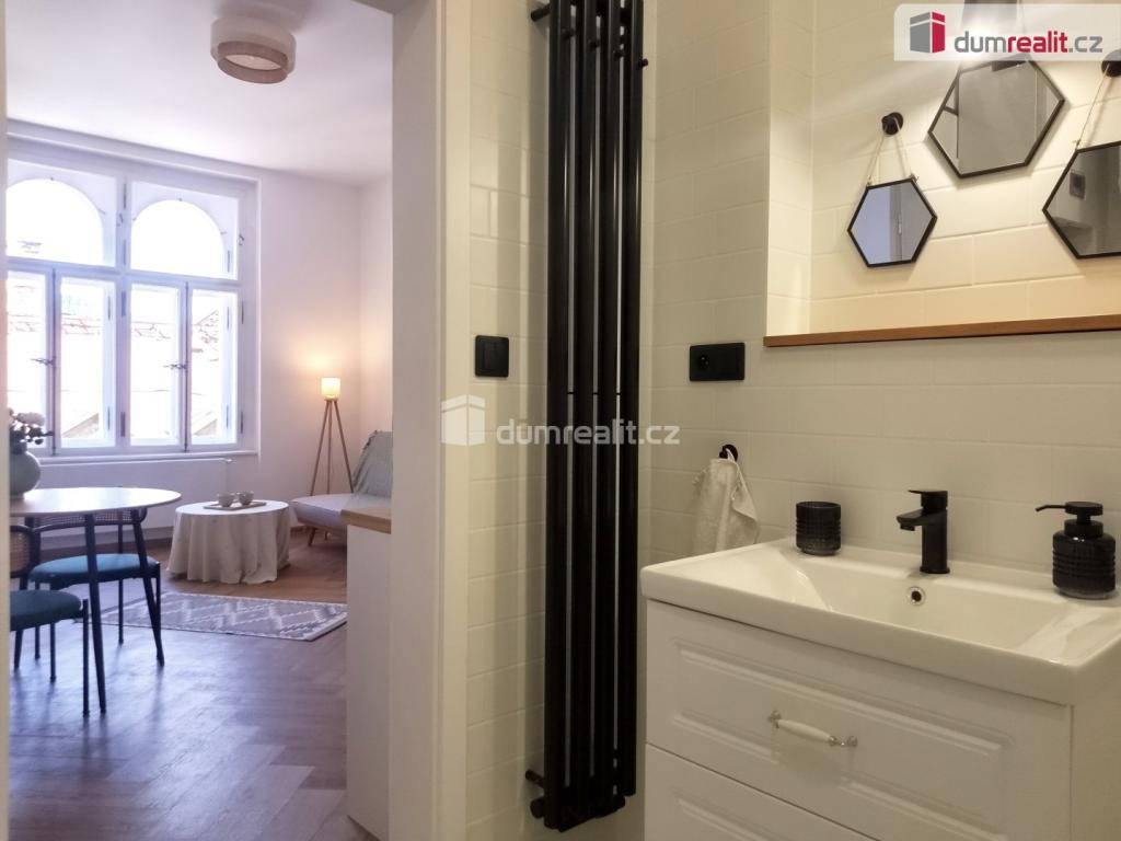 Pronájem bytu 2+kk 40 m2