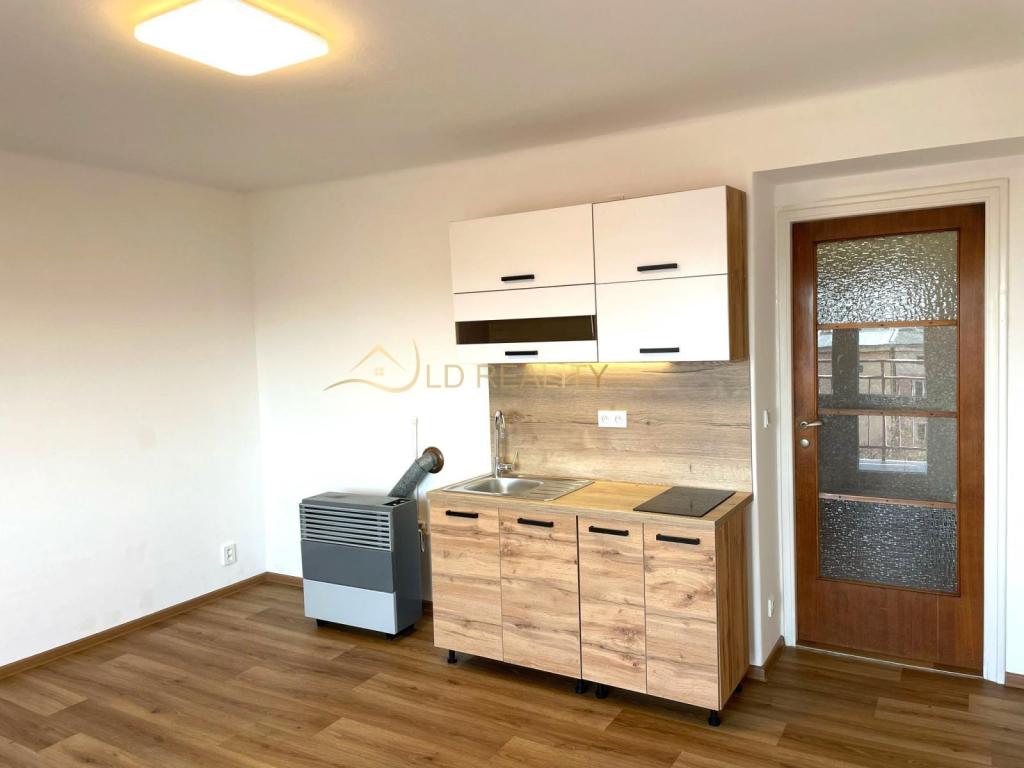 Pronájem bytu 1+kk 30 m2