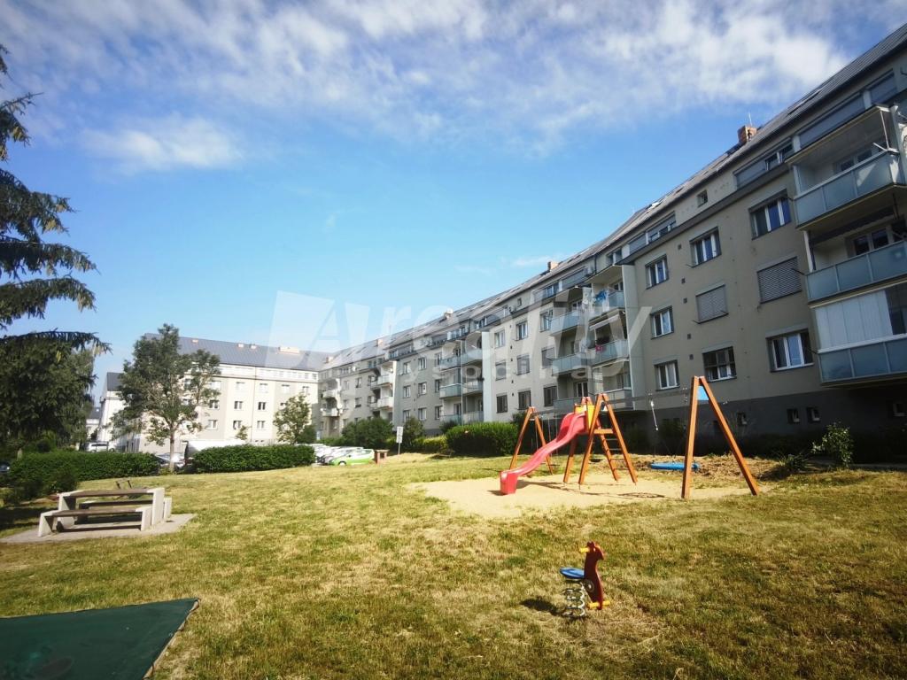 Pronájem bytu 2+1 55 m2