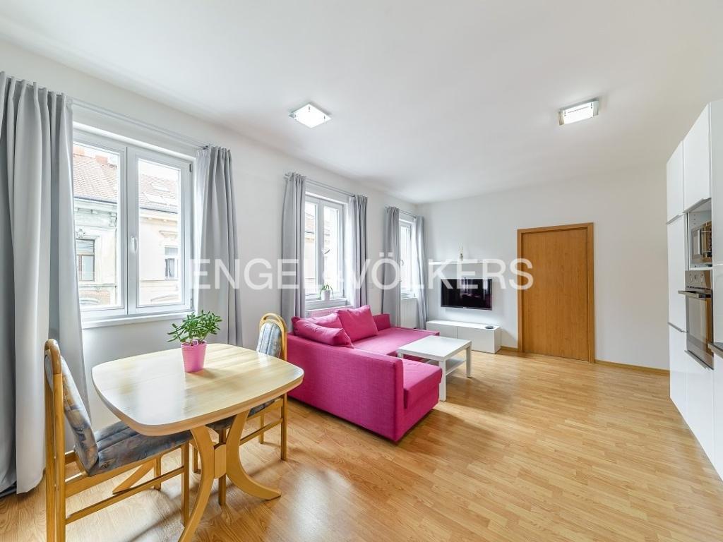 Pronájem bytu 2+kk 40 m2