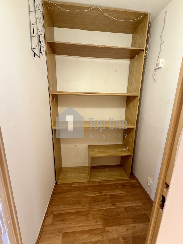 Pronájem bytu 3+kk 78 m2, Praha – náhled fotky 16