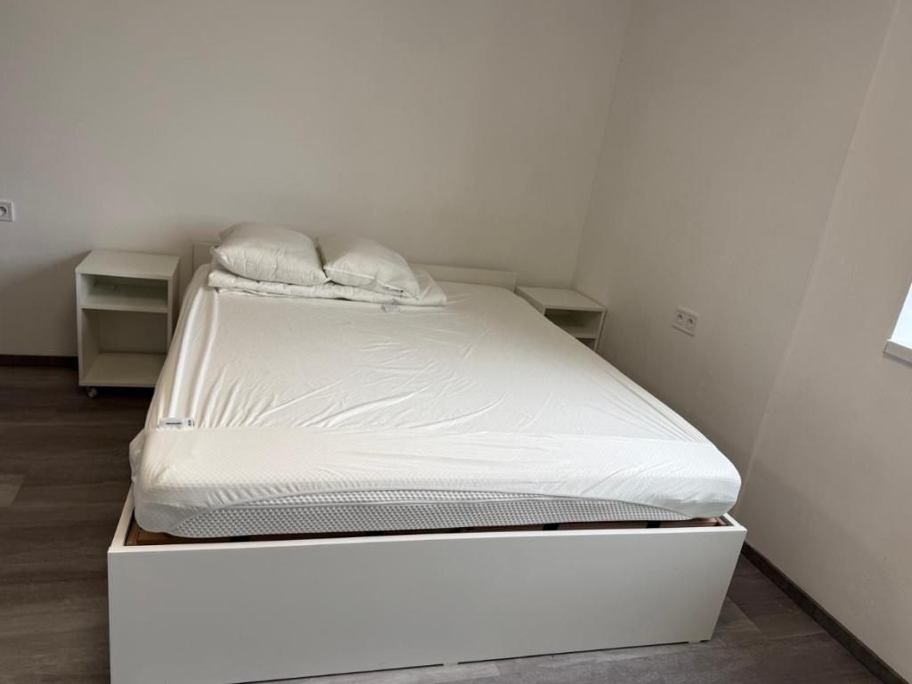 Pronájem bytu 1+kk 25 m2