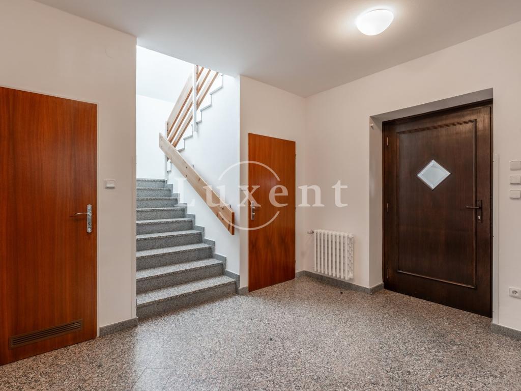 Pronájem domu 417 m2, Praha – náhled fotky 26