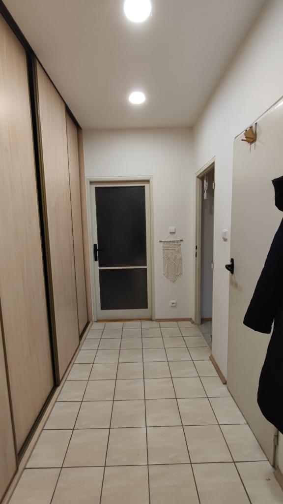 Pronajem bytu celý pokoj 20 m2
