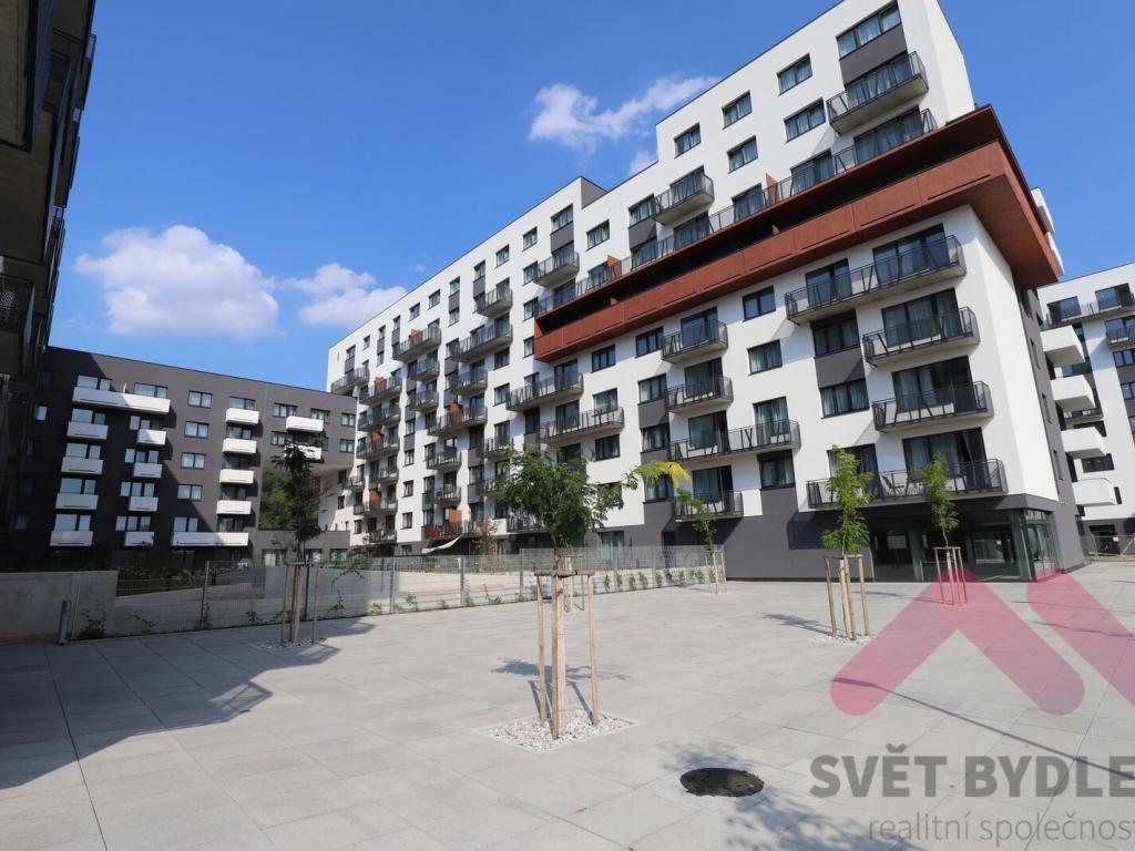 Pronájem bytu 3+kk 67 m2, Praha – náhled fotky 18