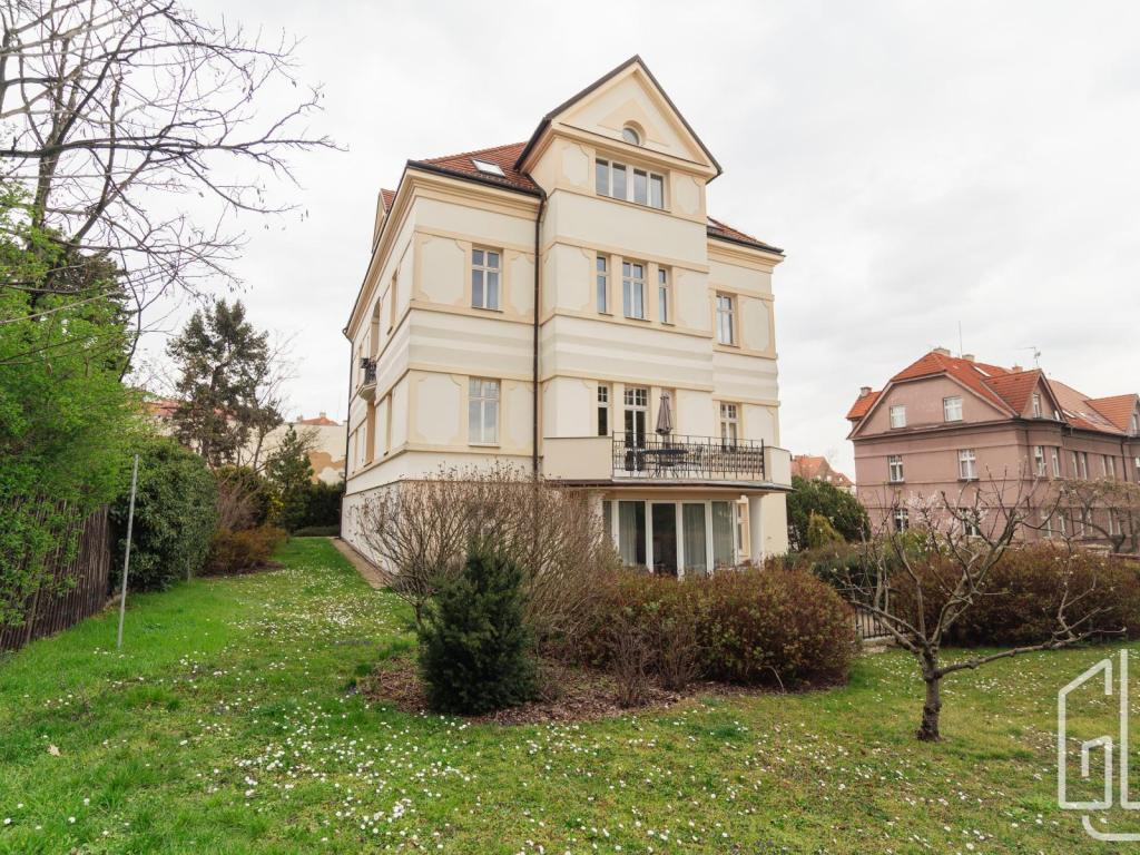 Pronájem bytu 3+1 144 m2
