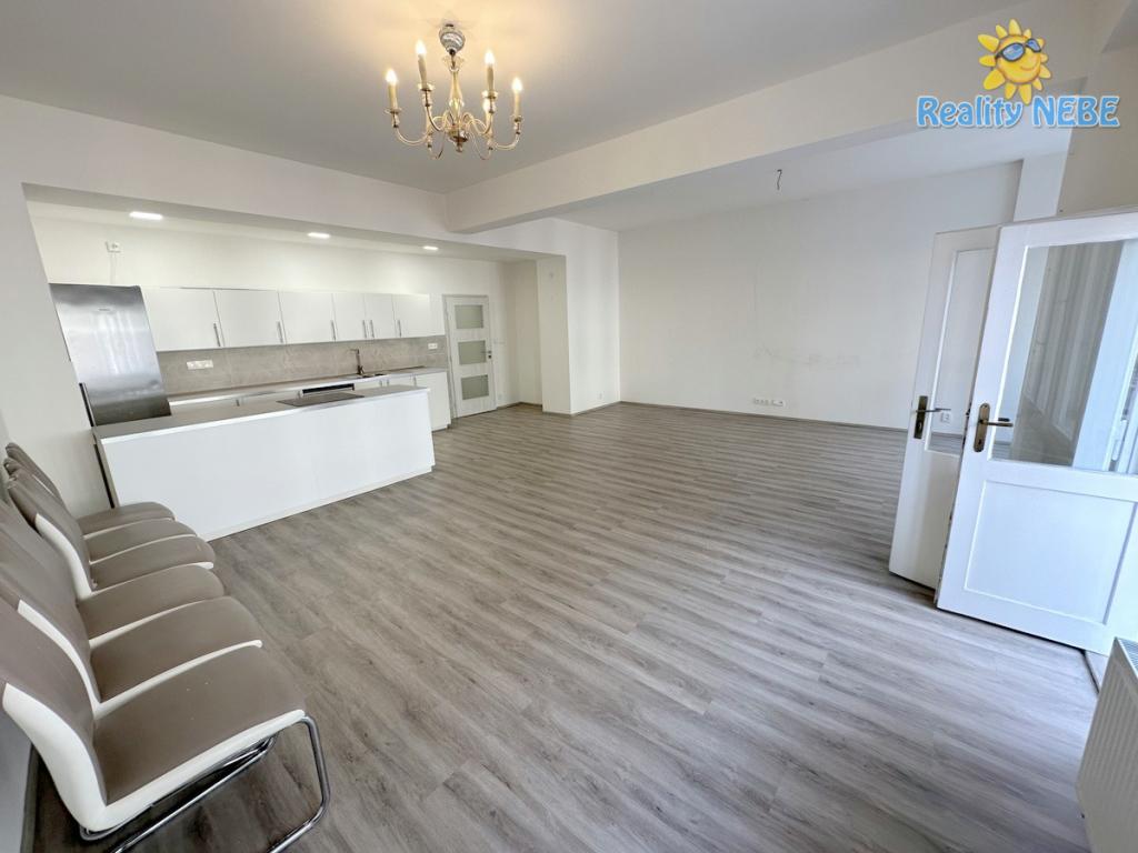 Pronájem bytu 3+kk 114 m2