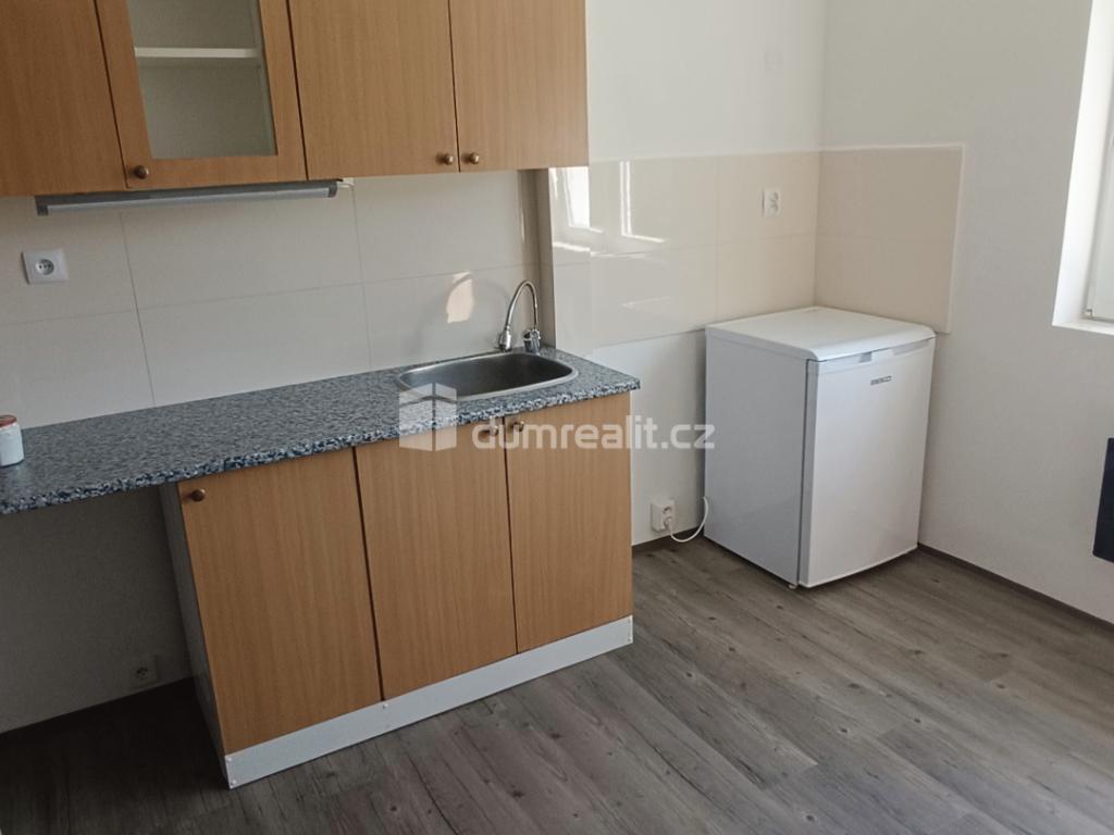 Pronájem bytu 1+kk 18 m2