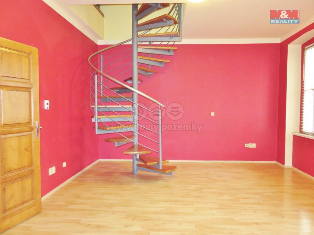 Pronajem bytu 2+1 90 m2