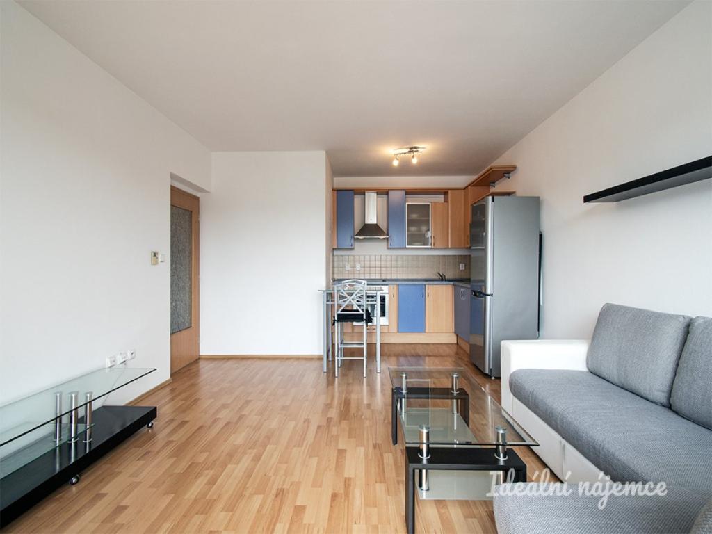 Pronájem bytu 1+kk 34 m2