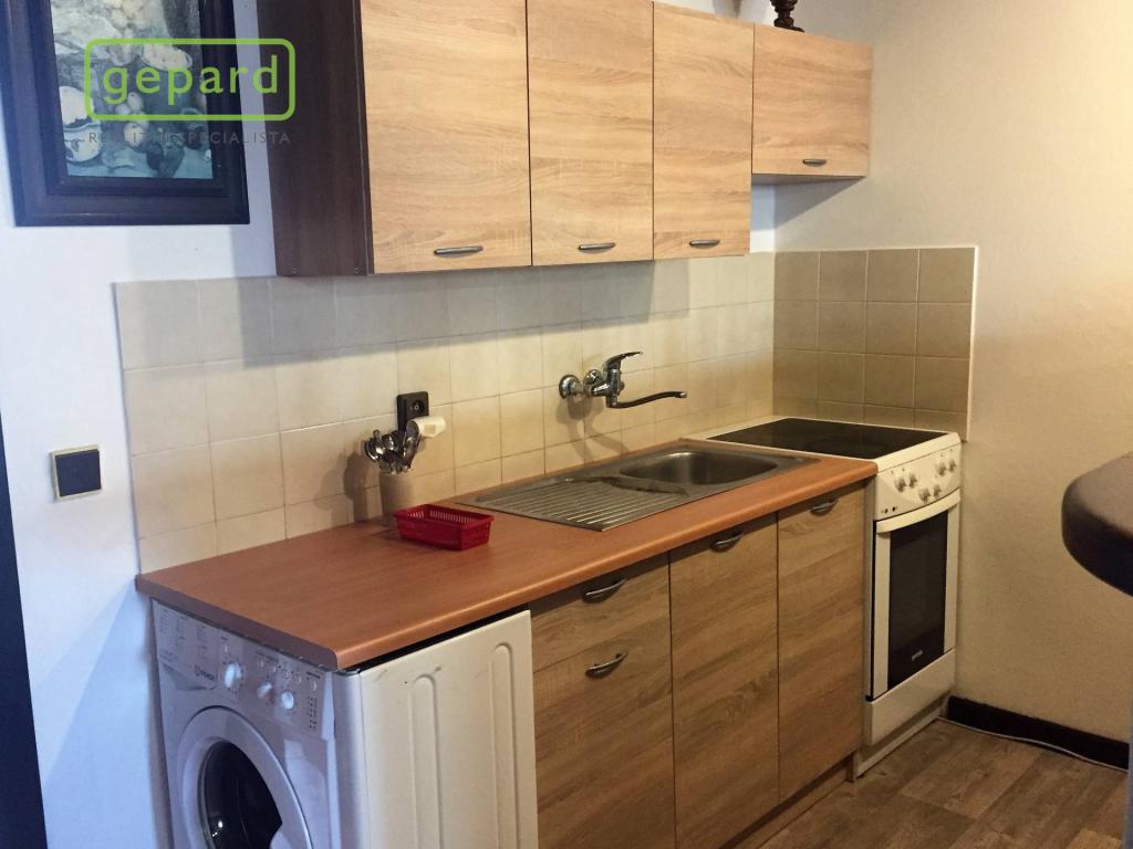 Pronájem bytu 2+kk 65 m2