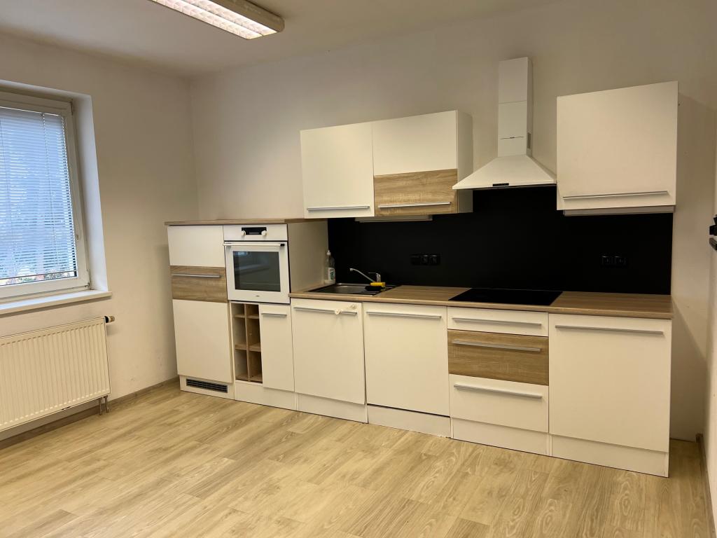 Pronájem bytu 3+1 128 m2
