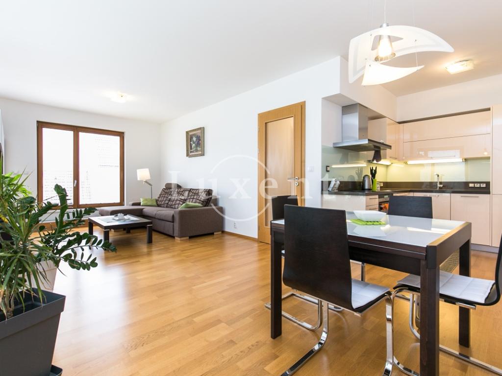 Pronájem bytu 2+kk 65 m2