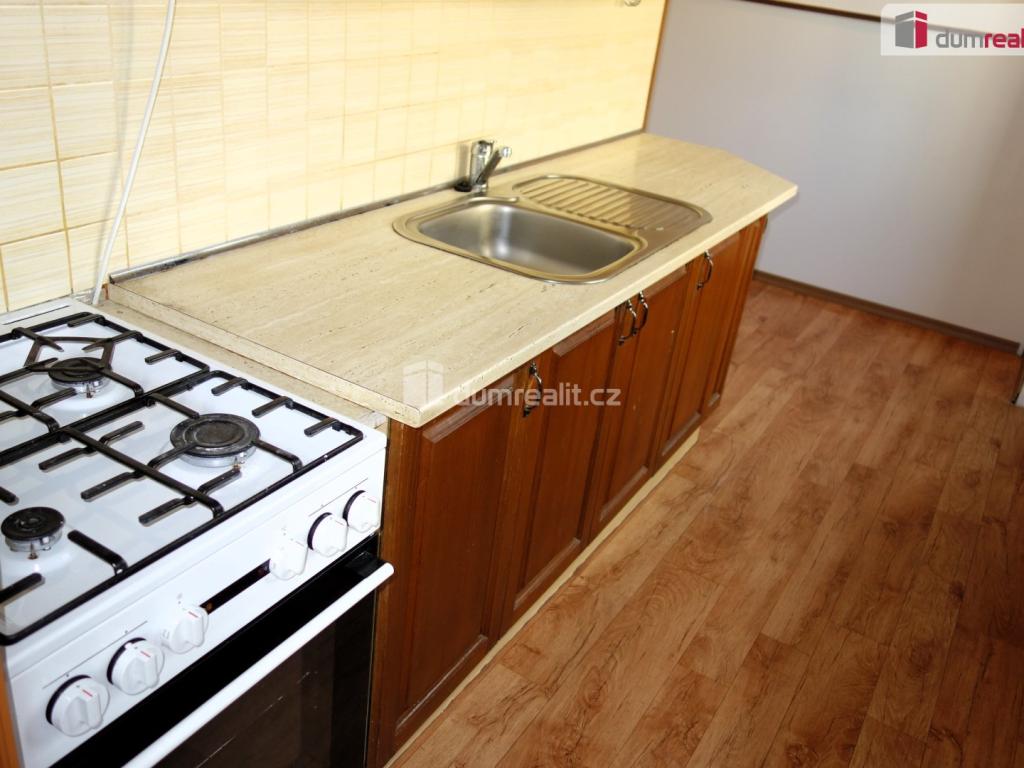Prodej bytu 3+1 74 m2, Rousínov – náhled fotky 17