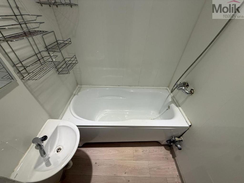 Pronájem bytu 2+1 55 m2, Bílina – náhled fotky 8