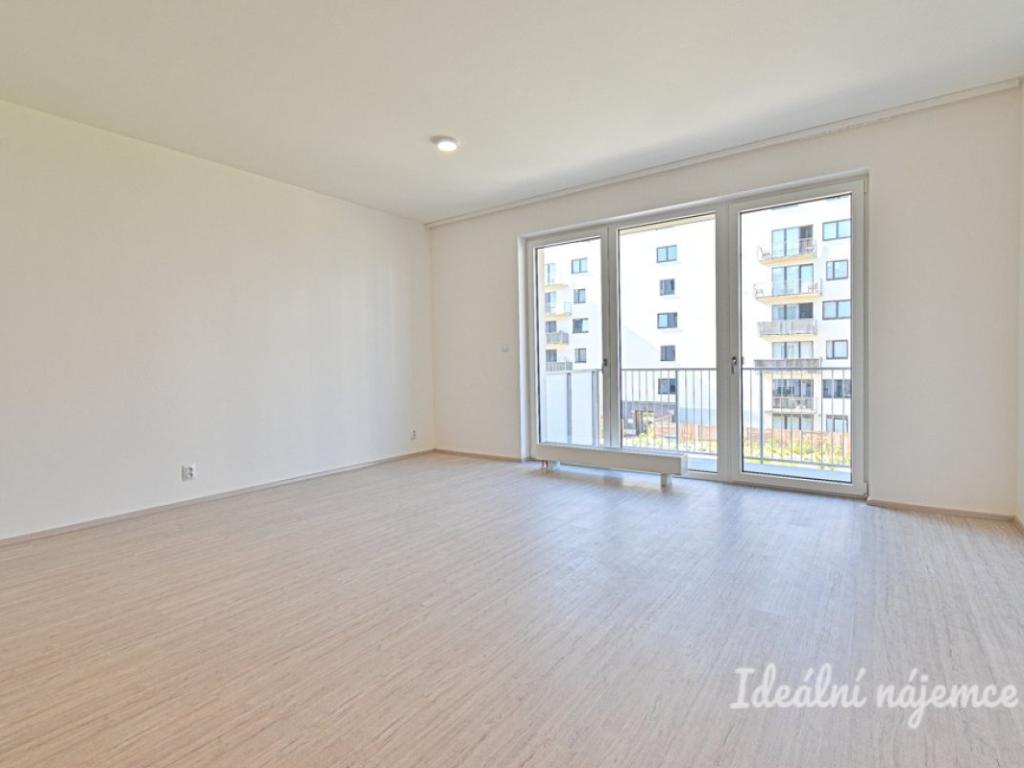 Pronájem bytu 1+kk 39 m2