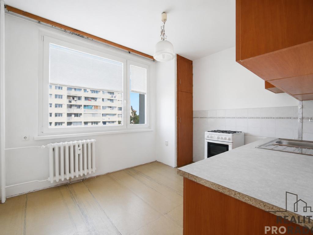 Prodej bytu 3+1 82 m² – pohled 6