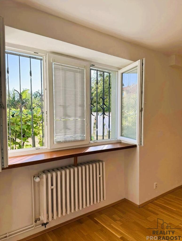 Pronájem bytu 2+1 63 m2