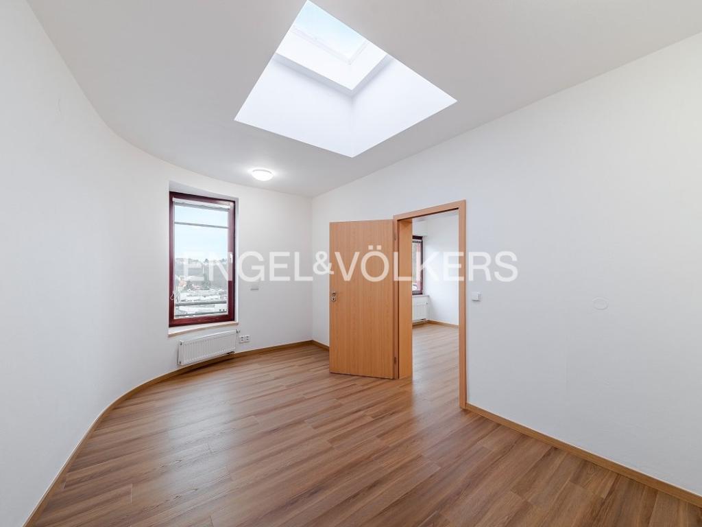 Pronájem bytu 4+1 80 m2, Praha – náhled fotky 7