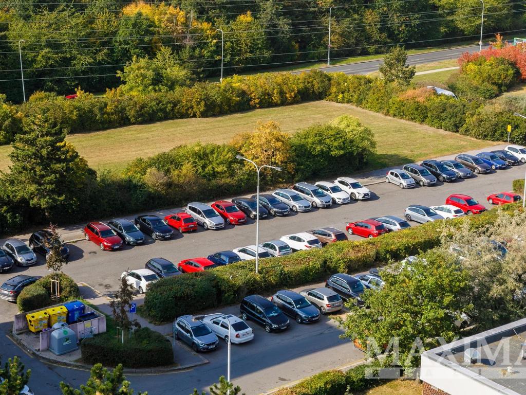 Pronájem bytu 3+kk 67 m2, Praha – náhled fotky 24