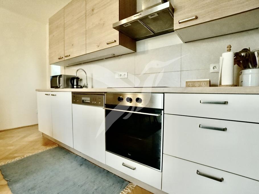 Pronájem bytu 3+kk 61 m2
