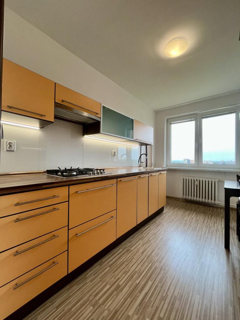 Pronájem bytu 2+1 57 m2