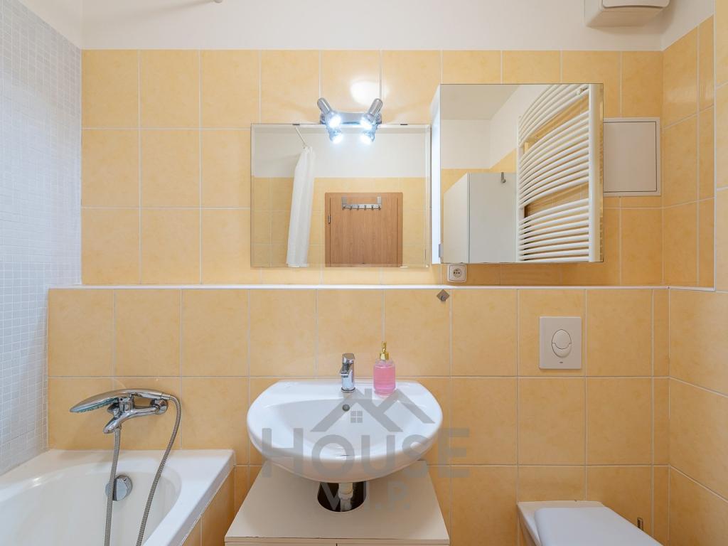 Prodej bytu 2+kk 49 m2, Praha – náhled fotky 18