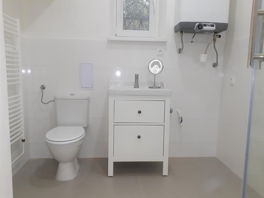 Pronajem bytu 2+kk 42 m2