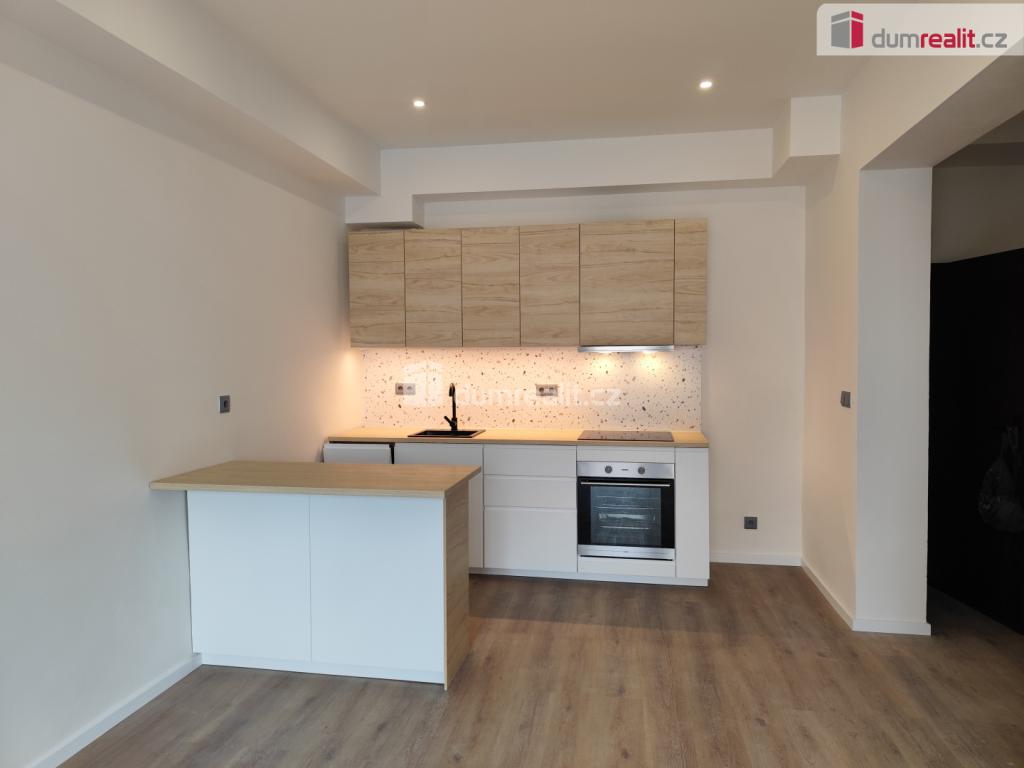 Pronájem bytu 2+kk 54 m2