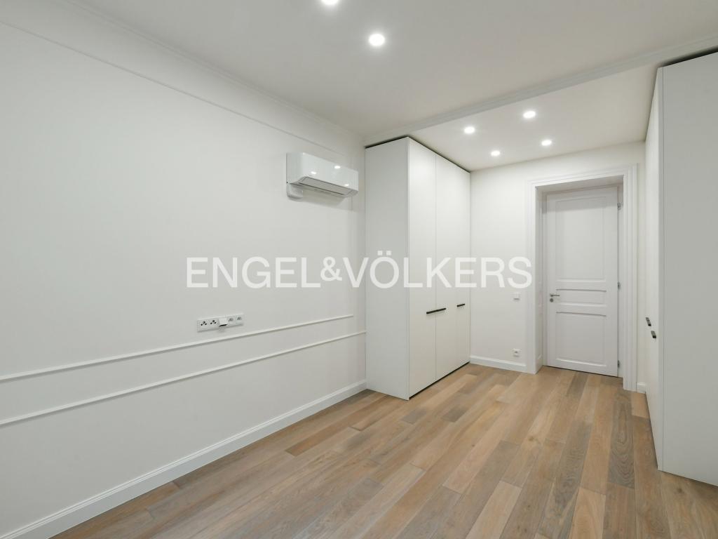 Pronájem bytu 4+kk 118 m² – další