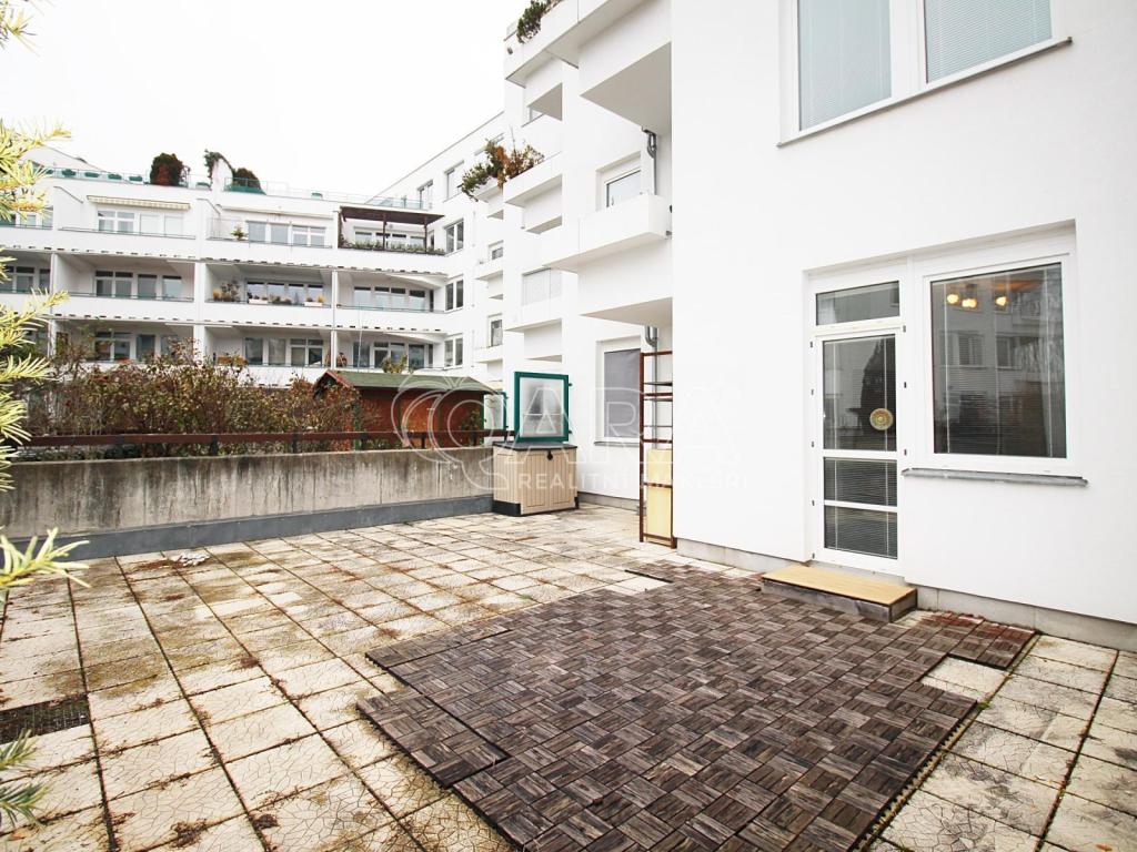 Pronájem bytu 2+kk 43 m2