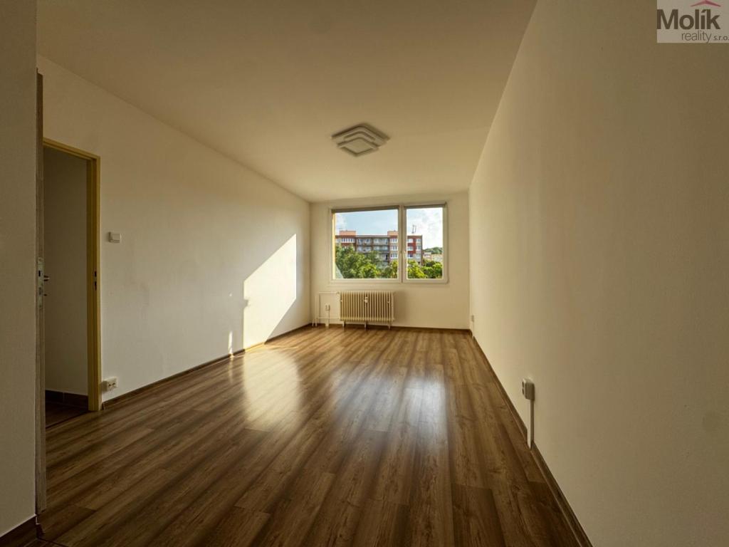 Pronájem bytu 2+kk 40 m2