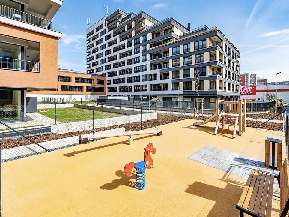 Pronájem bytu 1+kk 32 m2
