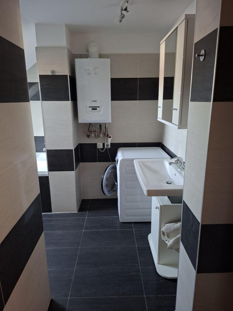 Prodej bytu 2+kk 74 m2, Praha – náhled fotky 13