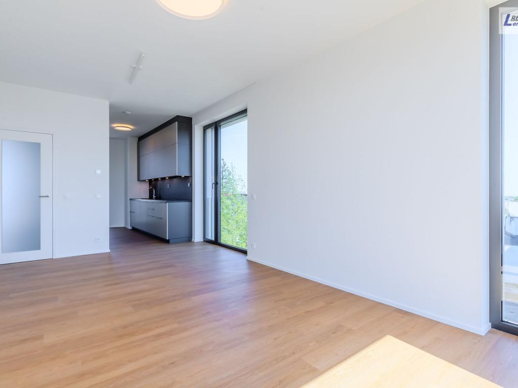 Pronájem bytu 2+kk 75 m2