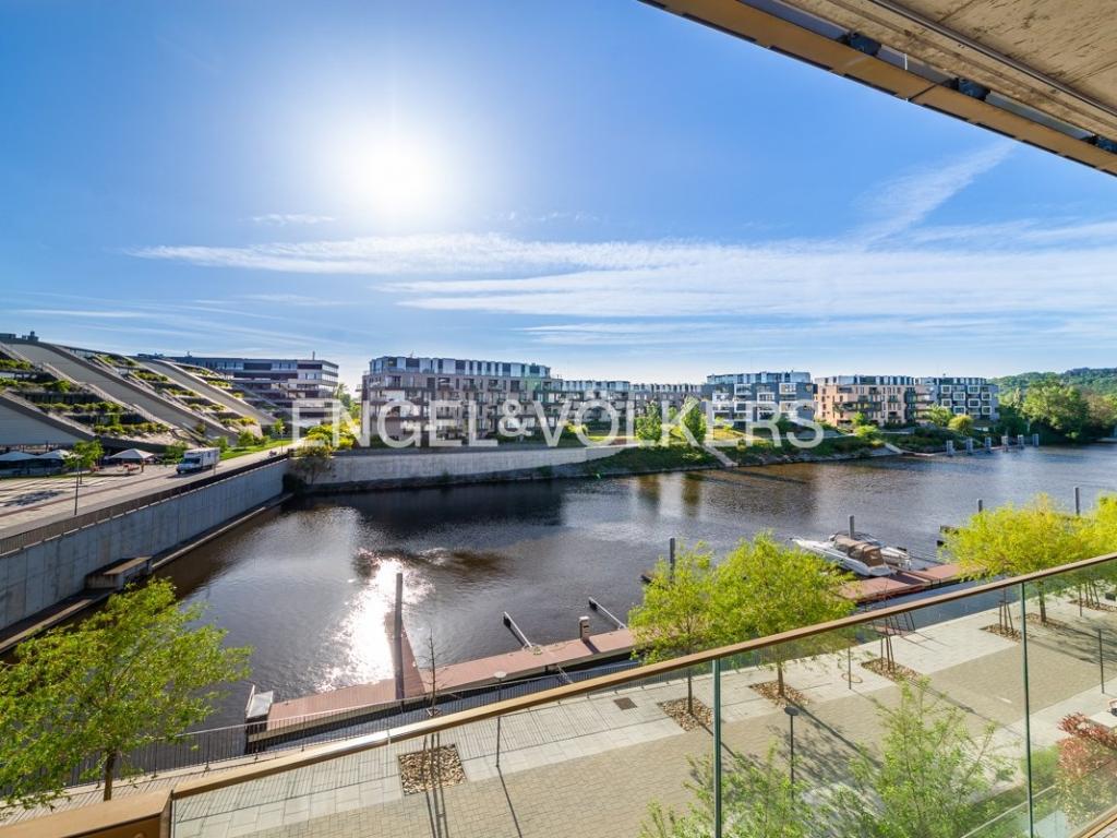 Pronájem bytu 3+kk 101 m2