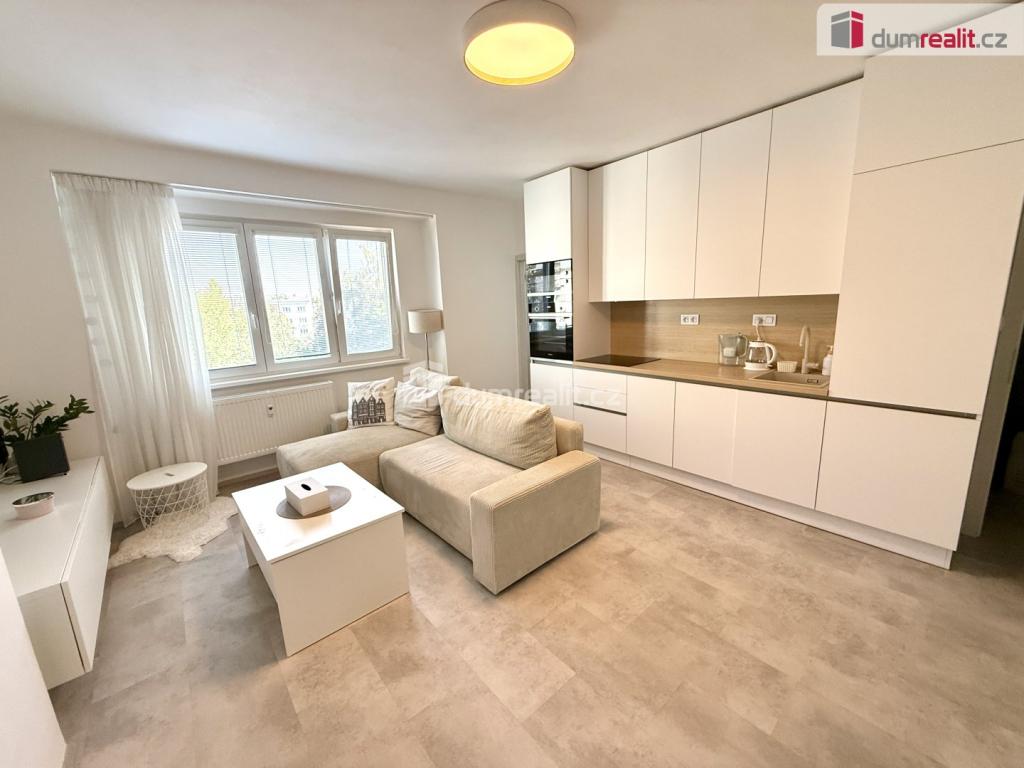 Pronájem bytu 2+kk 38 m2