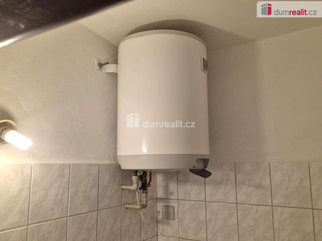 Prodej bytu 3+1 60 m2, Pohorská Ves – náhled fotky 7