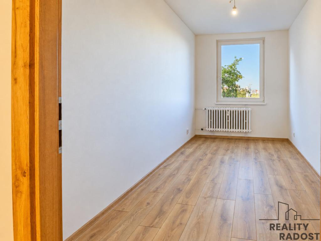 Prodej bytu 3+1 68 m2, Praha – náhled fotky 12