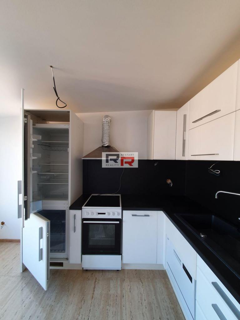 Pronájem bytu 2+1 74 m2
