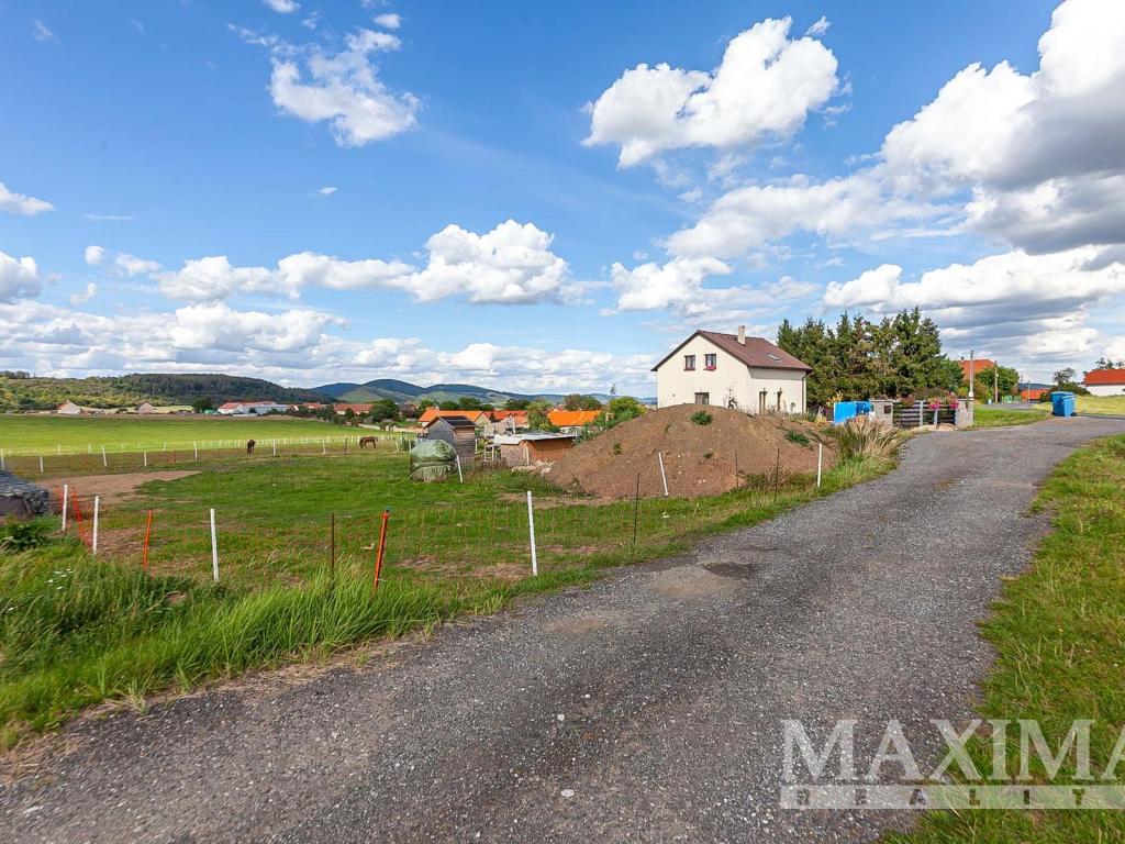 Prodej pozemku 1000 m2, Chlustina – náhled fotky 16