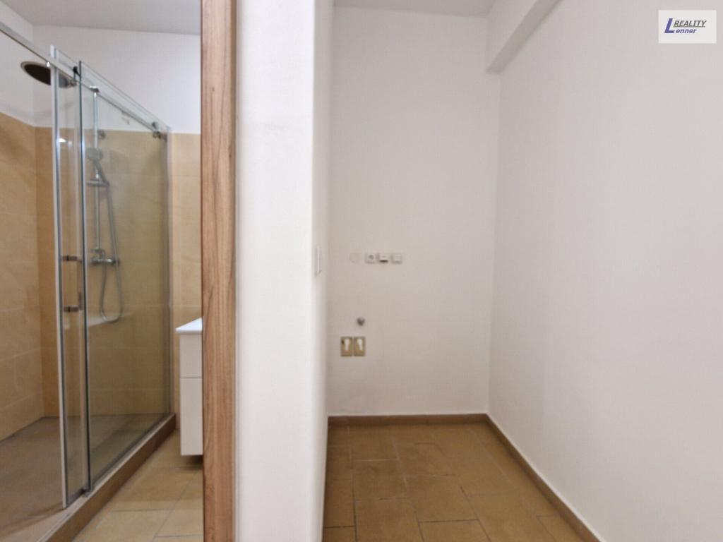 Pronájem bytu 1+kk 71 m2