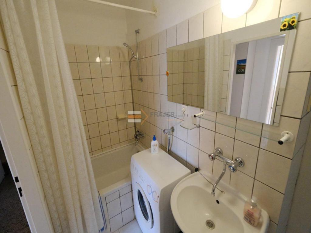 Pronajem bytu 2+1 60 m2