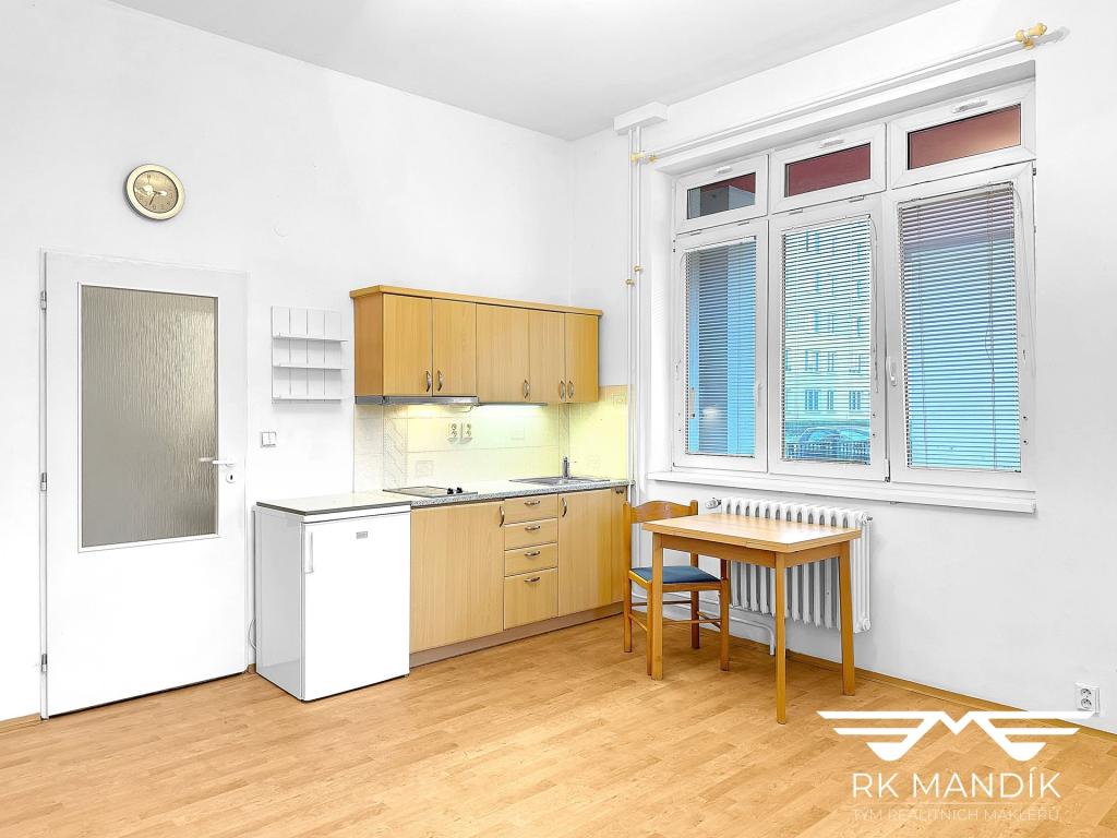 Pronájem bytu 1+kk 28 m2