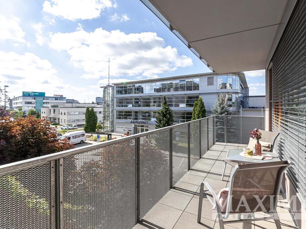 Prodej bytu 3+kk 103 m2, Praha – náhled fotky 16