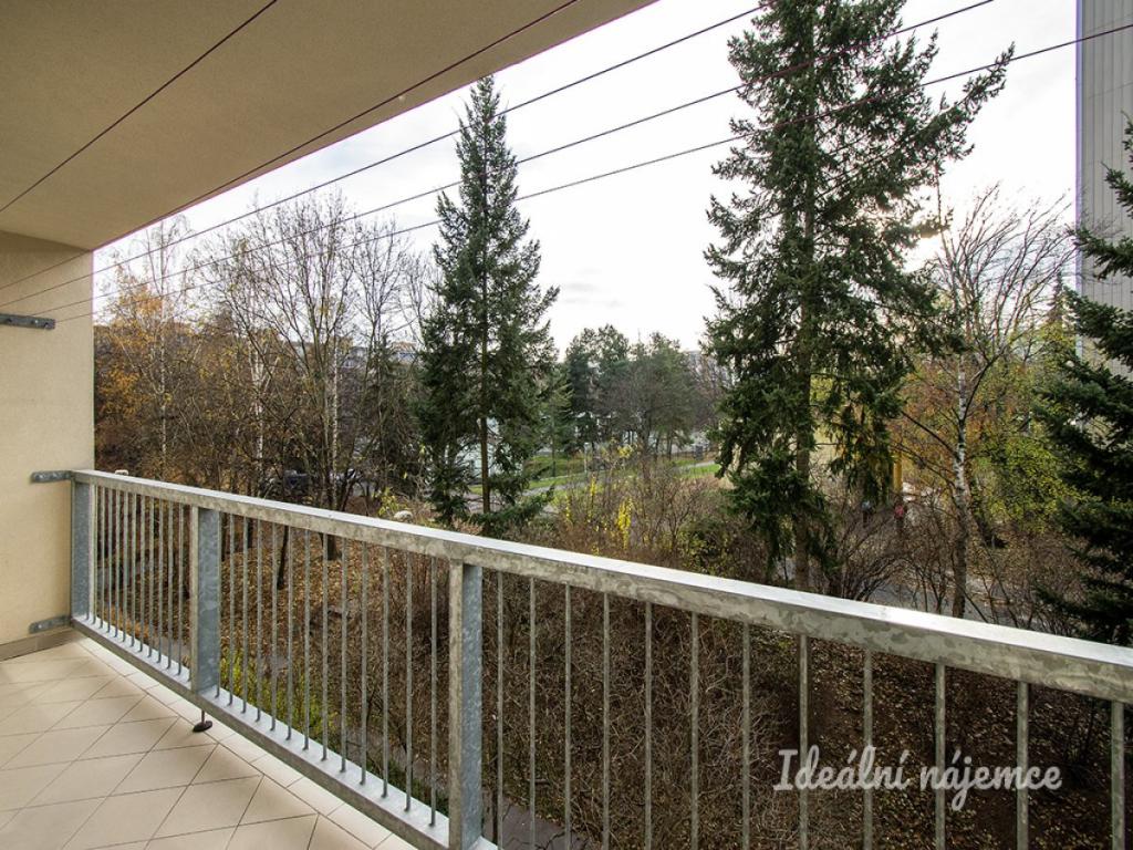 Pronájem bytu 2+kk 39 m2, Praha – náhled fotky 10