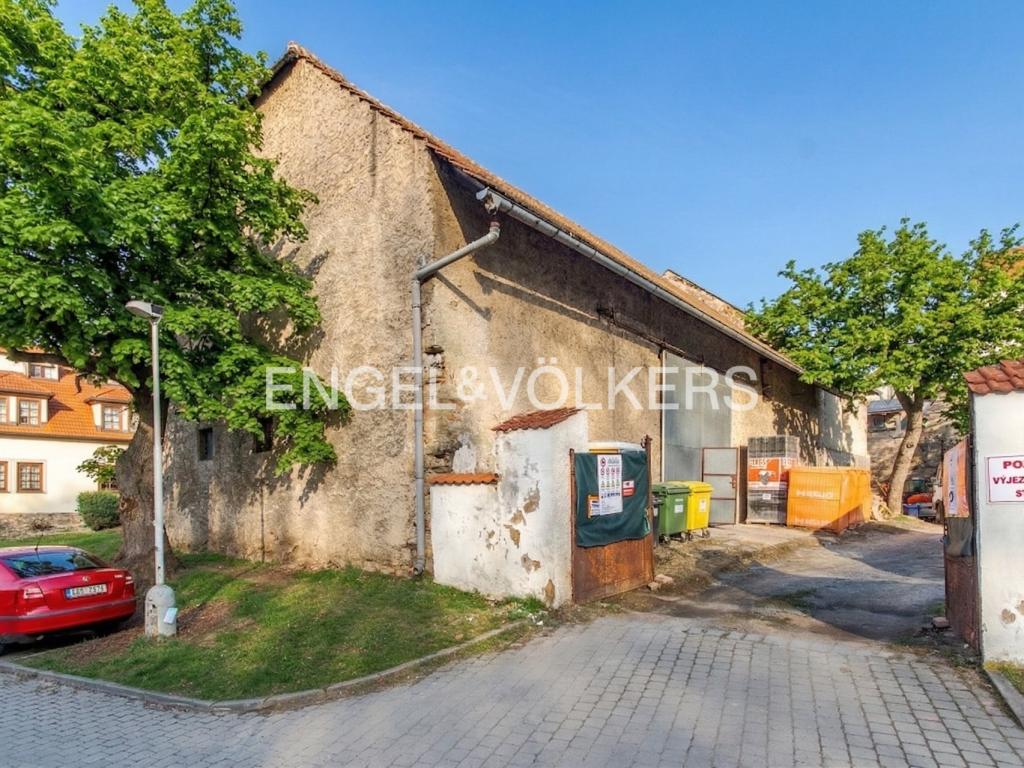 Prodej domu 732 m2
