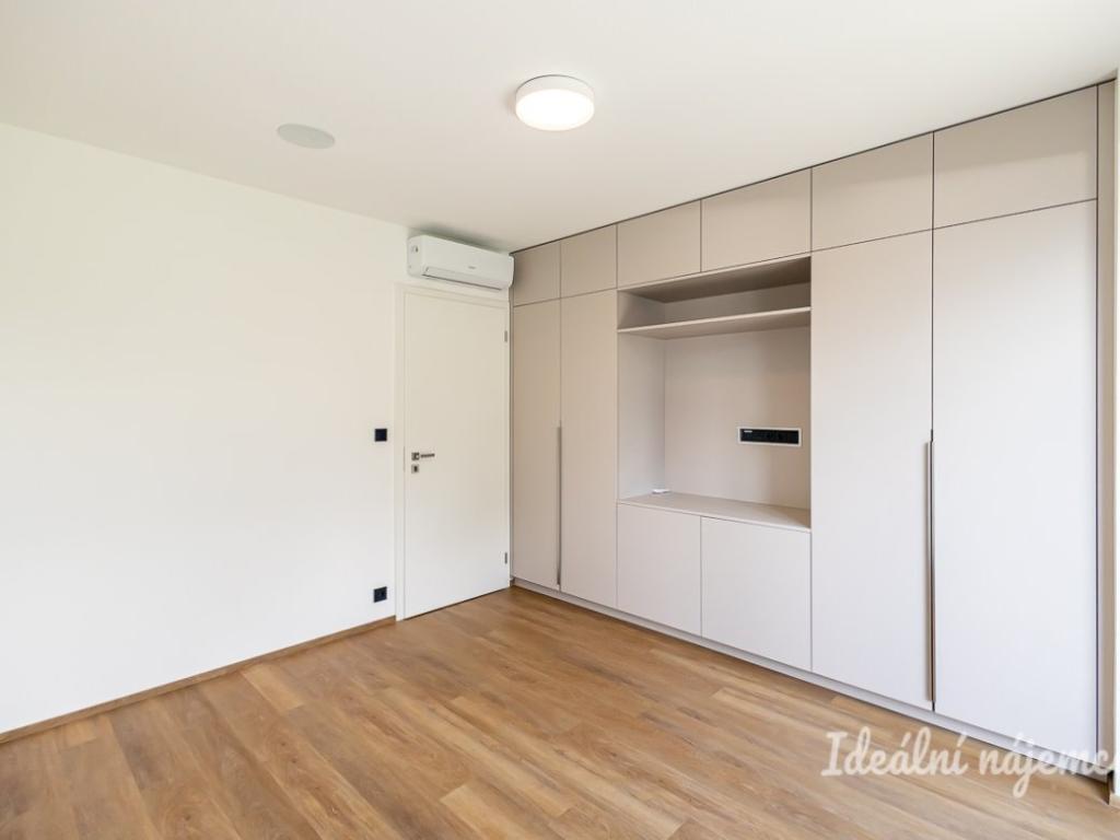 Pronájem bytu 2+kk 56 m2, Praha – náhled fotky 7