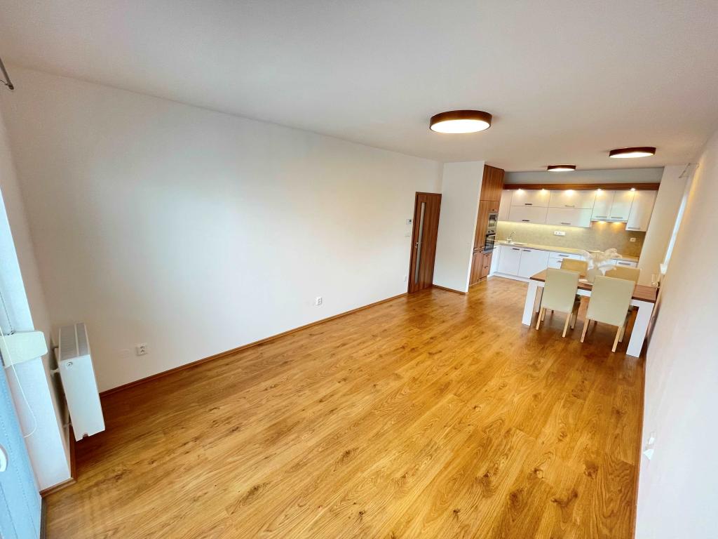 Pronájem bytu 2+kk 62 m2