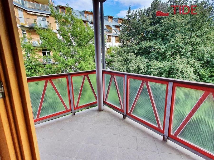 Pronájem bytu 4+kk 122 m2
